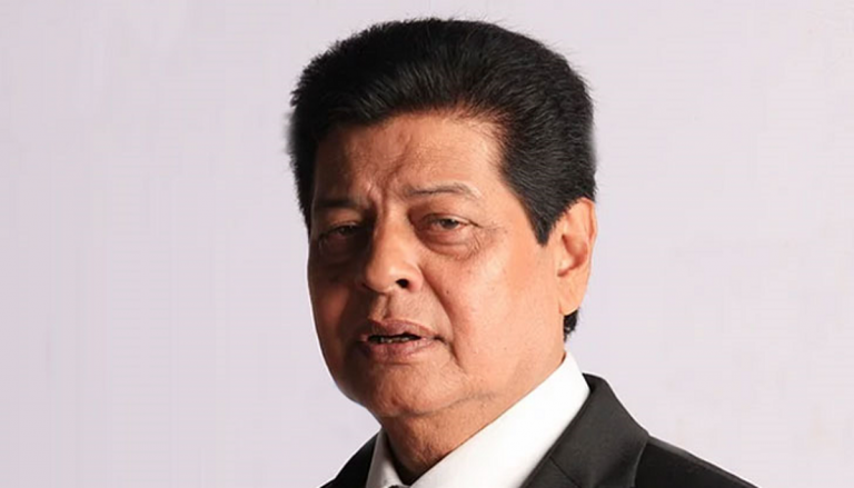 নায়ক থেকে যেভাবে রাজনীতির মাঠে ফারুক