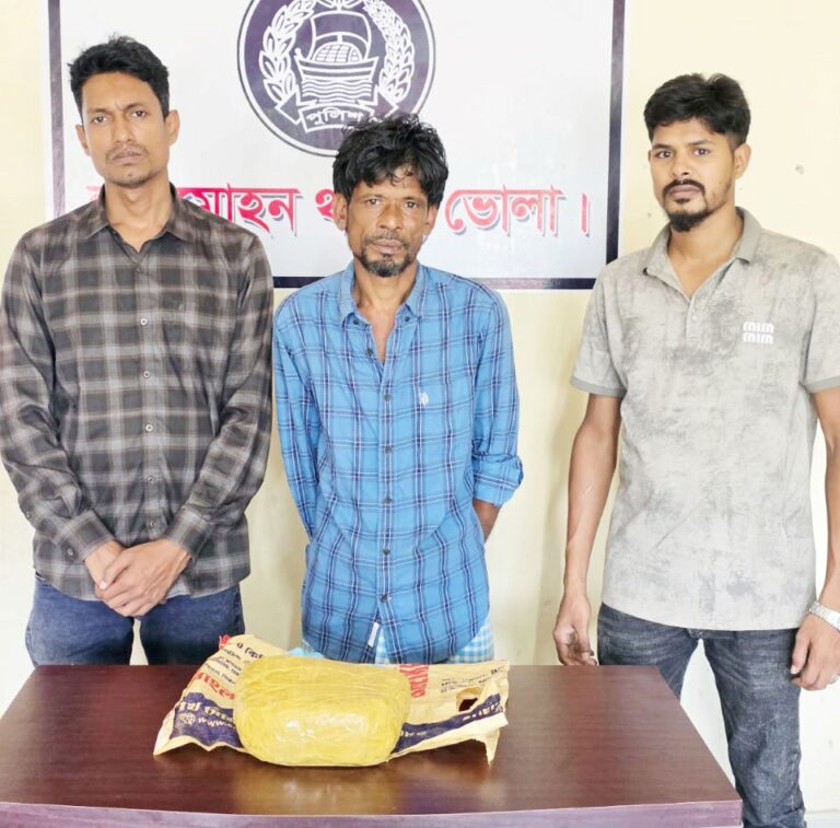 লালমোহনে এক কেজি গাঁজাসহ যুবক আটক