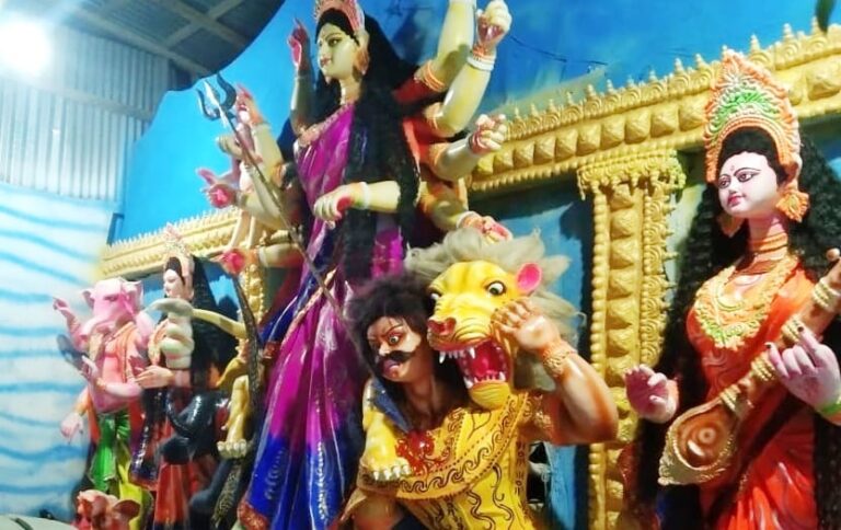 লালমোহনের ১৯টি মন্ডপে শারদীয় দুর্গোৎসব হবে, সর্বোচ্চ সতর্কতামুলক ব্যবস্থা  