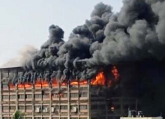 চট্টগ্রাম ইপিজেডে পোশাক কারখানায় ভয়াবহ আগুন