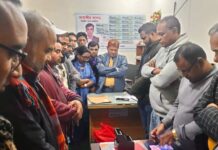 শরিফ ওসমান বিন হাদির স্বরণে টাঙ্গাইল প্রিন্ট মিডিয়া অ্যাসোসিয়সনের নিরবতা পালন