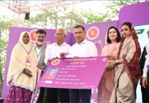 দেশব্যাপী ‘ফ্যামিলি কার্ড’ চালু করলেন প্রধানমন্ত্রী
