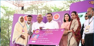 দেশব্যাপী ‘ফ্যামিলি কার্ড’ চালু করলেন প্রধানমন্ত্রী
