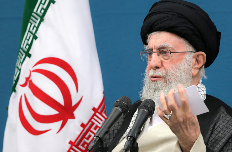 ইসরায়েল-যুক্তরাষ্ট্রের হামলা, ইরানের সর্বোচ্চ ধর্মীয় নেতা খামেনি নিহত, ৪০ দিনের শোক