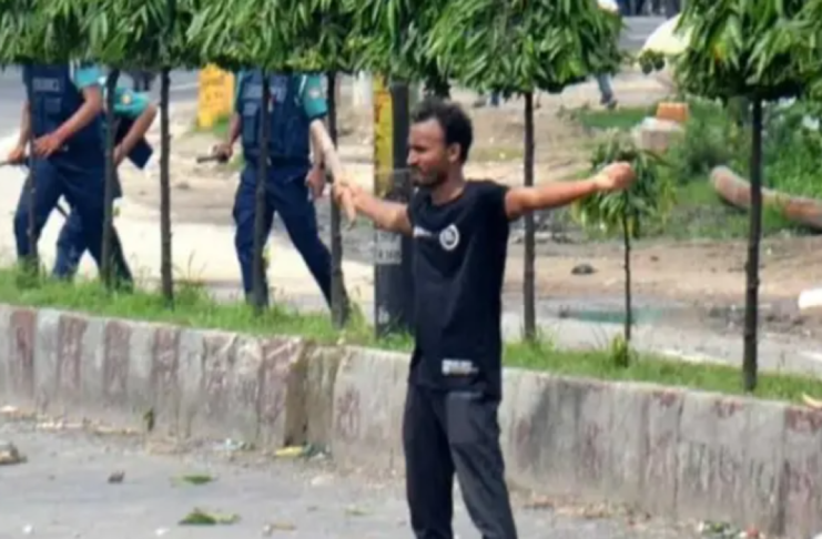 আবু সাঈদ হত্যায় সাবেক ২পুলিশের ফাঁসি, ৩ জনের যাবজ্জীবন