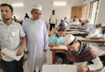 ডান হাত হারিয়ে বাঁ হাতে পরীক্ষা দিচ্ছে রেজভী