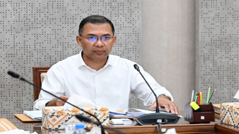 সরকার বিনামূল্যে মেয়েদের ডিগ্রি পর্যন্ত শিক্ষা ব্যবস্থা করবে-তারেক রহমান