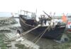 লালমোহনে পাচারকালে সার ও ট্রলার জব্দ