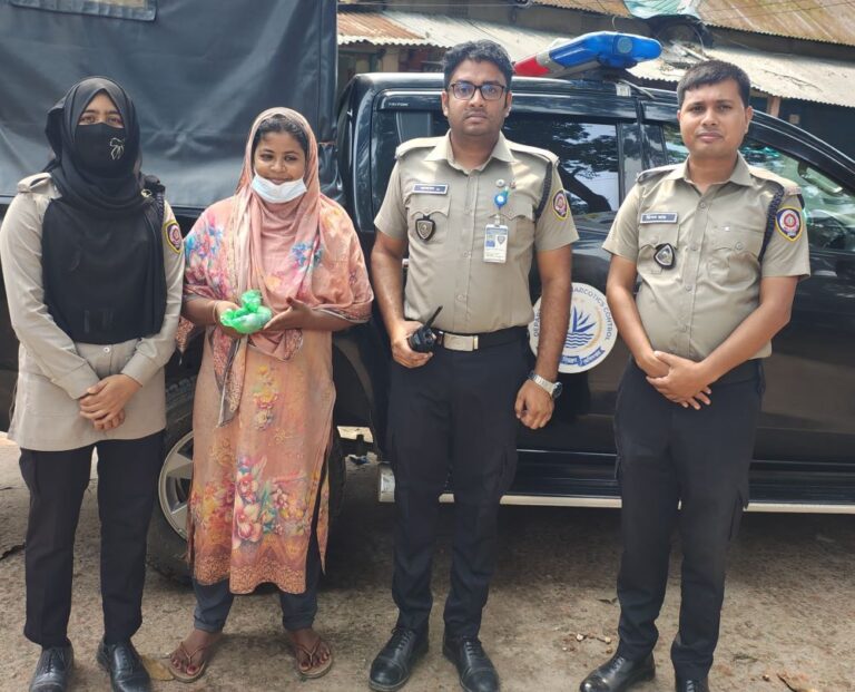 টাঙ্গাইলের মির্জাপুরে ৩৯০ পিস ইয়াবাসহ নারী মাদক কারবারি গ্রেফতার