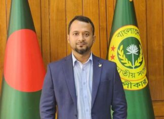 স্পিকারের এপিএস সবুজকে ঘিরে অপপ্রচার, প্রতিবাদের ঝড় বিভিন্ন মহলে