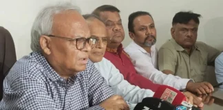 ‘লংমার্চ’-এর নামে বিরোধী দল গণতন্ত্র বিনষ্টের চেষ্টা করছে- রুহুল কবির রিজভী